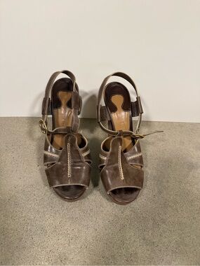 Chloe Brown Leather Sandals